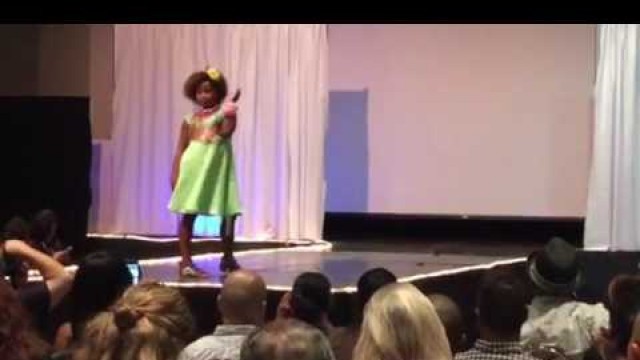 'Mary Ellen Oliveira - Tween and Teen Fashion Show'