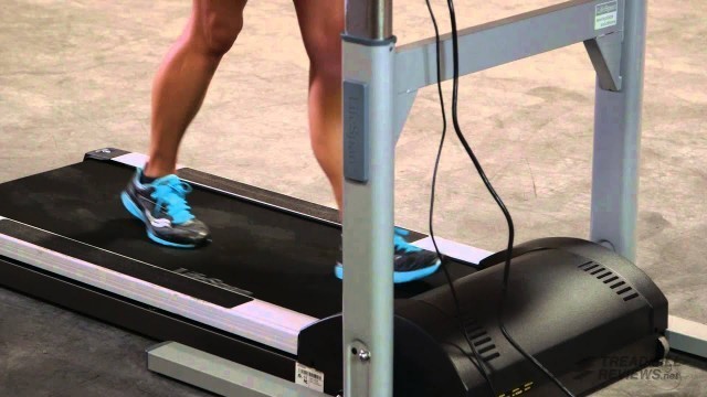 'LifeSpan TR5000-DT7 Treadmill Desk Review'