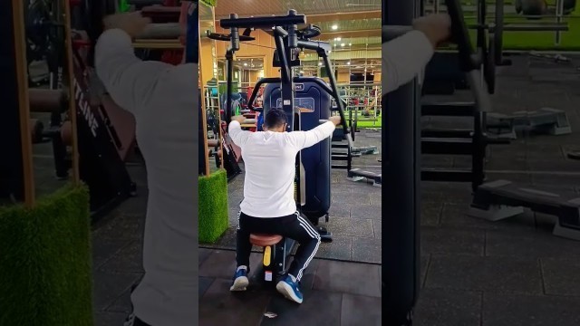 'Best excercise for rear delt .Plz support my channel #bodybuilding #aesthetic #fitness #gym #jammu'