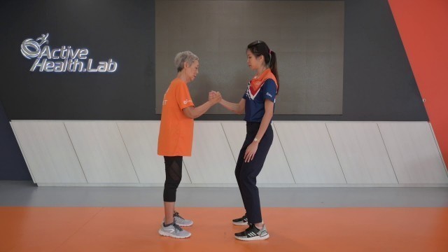 'Active Health: Pull the Door (Stand) | Ep 7 | Senior Workout | Get Active TV'