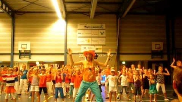 'Waka Waka @ Robey\'s gym nieuwkoop Zumba by Manon'