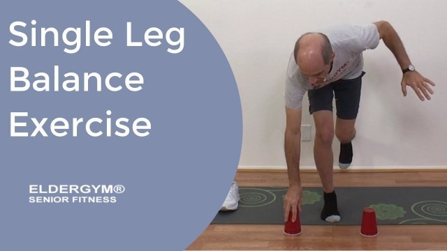 'Improve your balance with the single leg stance - Senior balance training - balance exercises'