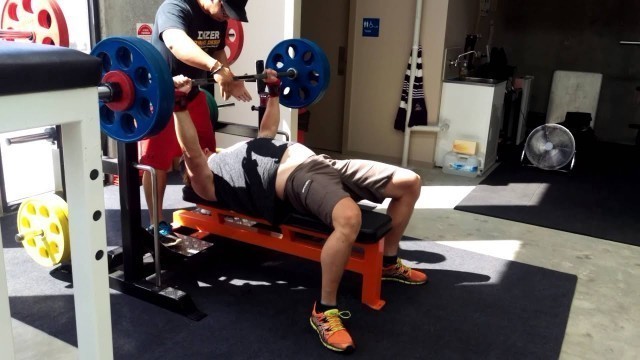 'Be Strong Fitness Geelong Matt Benches 105kg x3'