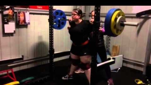 'Be Strong Fitness Geelong Kat Squats 140x2'