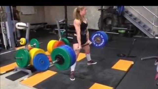 'Be Strong Fitness Geelong Jo 90kg x2 Bench and 167.5kg x3 Deadlift'