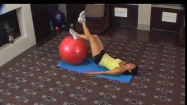 'Hamstring Curl-Single Leg and Exercise Ball - Fitness Republic'