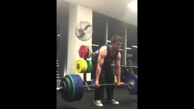 'Be Strong Fitness Geelong Warrick Deadlifts 210x2'