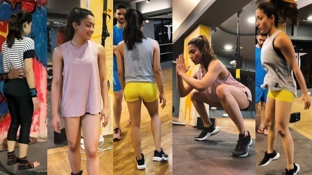 'Rashmika Mandanna Hot Intense Gym Workout Video: Leg and Core Excercise | Fitness Enthusiast'