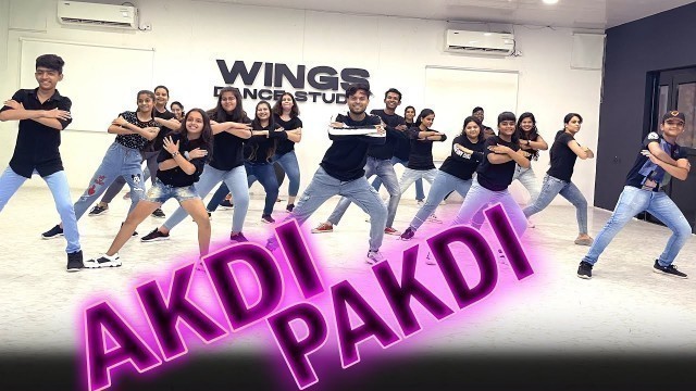 'Akdi Pakdi Dance Video | Zumba Video | Fitness Dance | Vijay Deverakonda, Ananya Panday | Zumba'