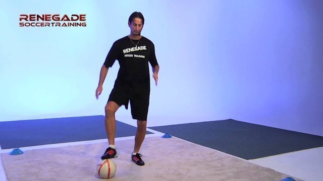 'Home Soccer Training - Hat Dance Lateral - Renegade Soccer Training'