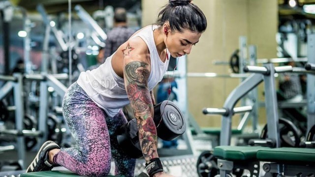 'GOAL | BANI J | Female fitness Motivation 2021 | Workout Motivation | Fitness Model India(HINDI)'