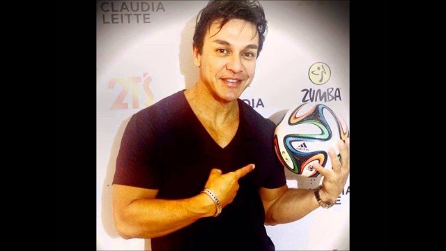 'ZUMBA FITNESS biografía de su creador BETO PEREZ'