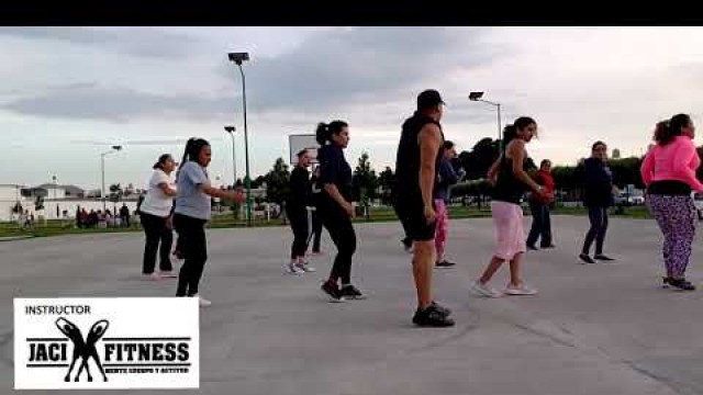 'ARRIBA DE LA BARRA #jacifitness #zumba #fitness #instructor #dance #baile'