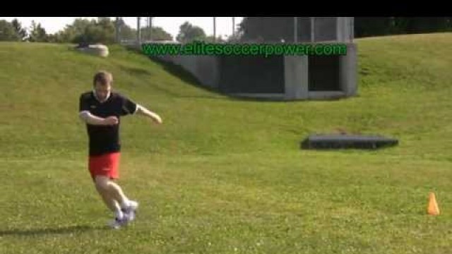 'Youth Soccer Fitness Training : Warm up  - Dynamic Stretching'