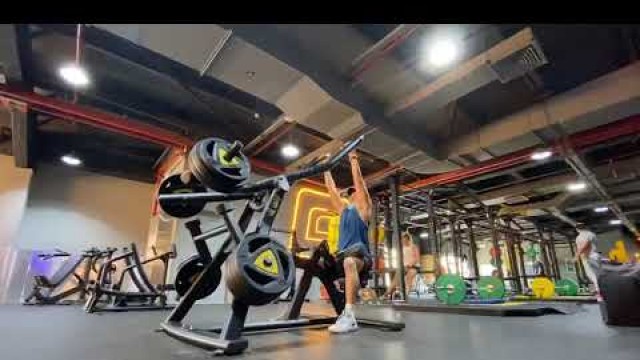 'THE BEST BUDGET GYM IN DUBAI | GYM TOUR @ GYMNATION | Gerard Villamora'