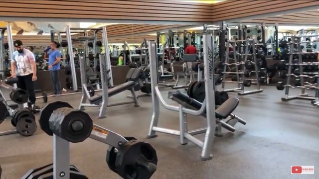 'LA Fitness Gym Tour | RIOCAN Mississauga Plaza | Canada'