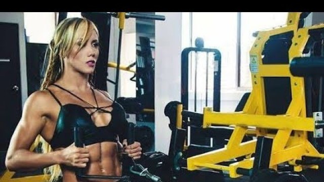 'Female fitness model sonia isaza | female bodybuilder'